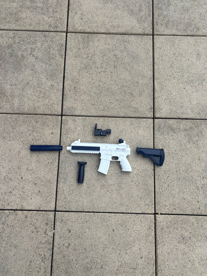 M416